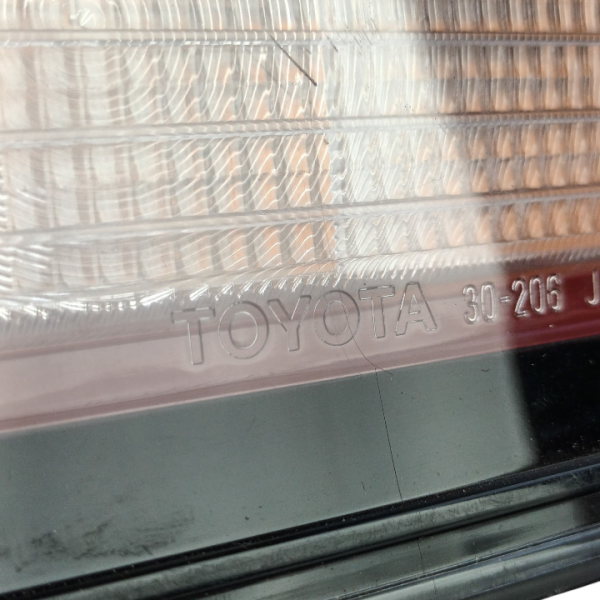 Stop izquierdo Lexus GS300 91-97 81560-30760