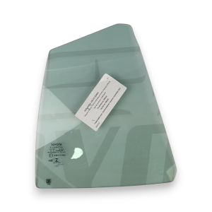 Vidrio custodia puerta trasera derecha Toyota Yaris 13-24 68123-0D420