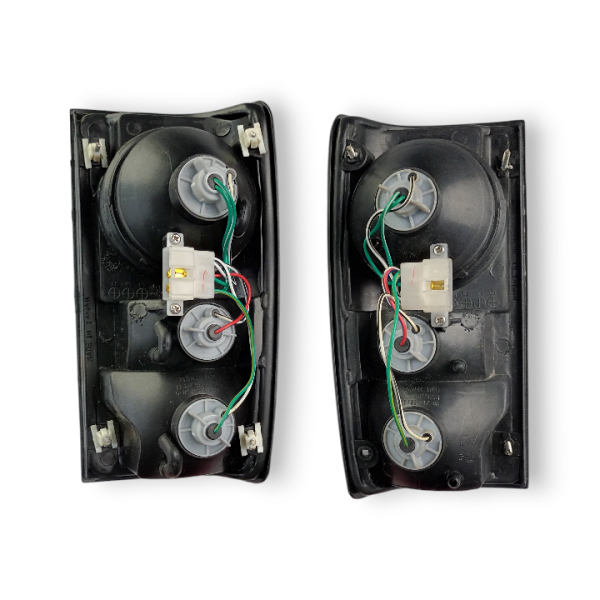 Juego Stops de lujo Toyota Hilux HiRider 21219T1PTA