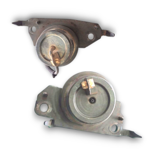 Soporte motor Toyota Sahara LC200