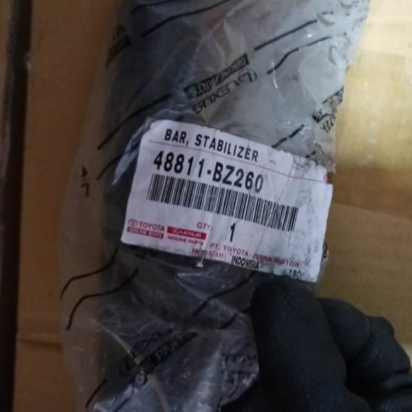 Barra estabilizadora trasera Toyota Rush 17-24 48811BZ260