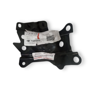 Soporte panel de instrumentos carenado, derecho Toyota Corolla 18-24 61165-12120
